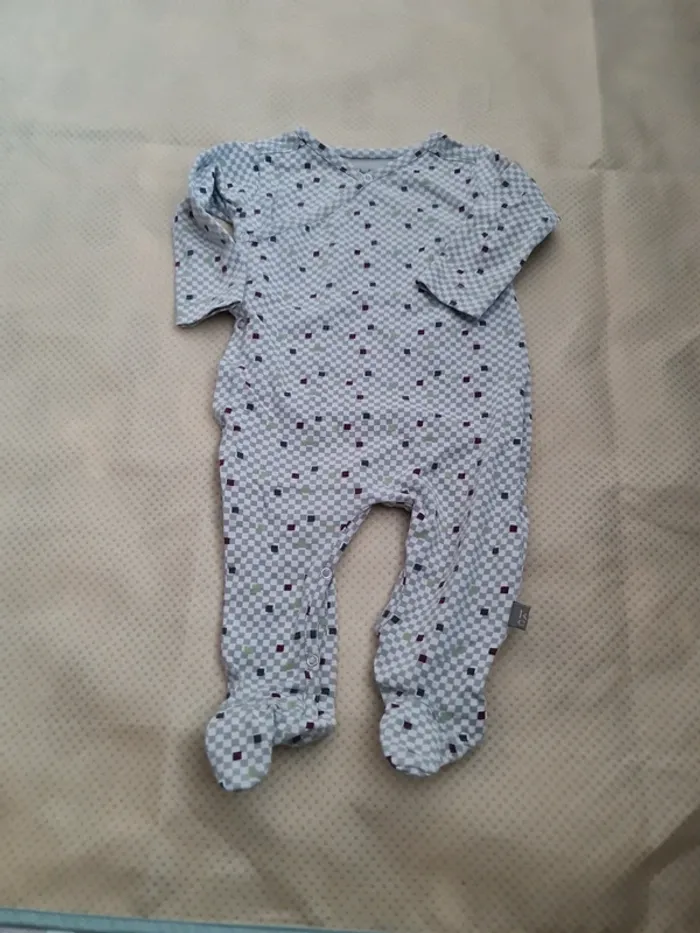Lot de 8 pyjamas 3 mois - photo numéro 5