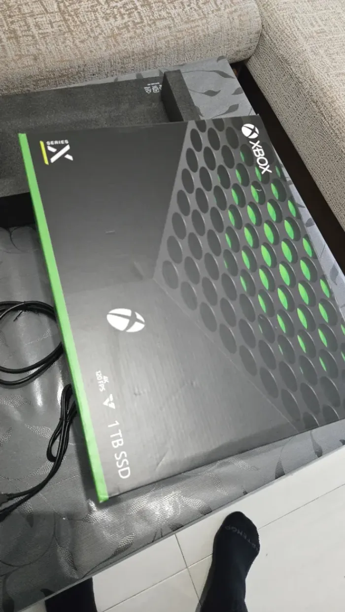 Microsoft · Xbox Series X · Noir - photo numéro 5