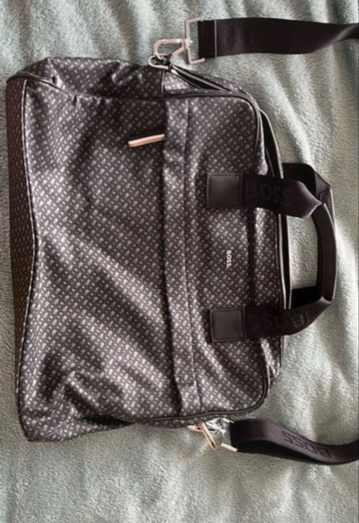 Sacoche Hugo Boss mixte - photo numéro 3