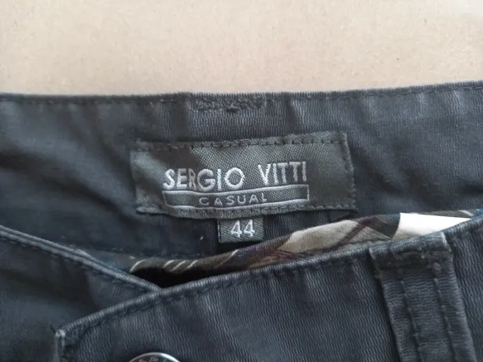 Pantalon 44 (Achat=>offert) - photo numéro 4