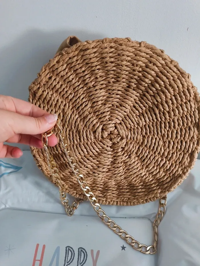 Sac à main rond paille avec chaîne doré excellent état - photo numéro 2