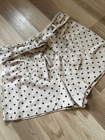 Short étam taille 44 beige poids noir