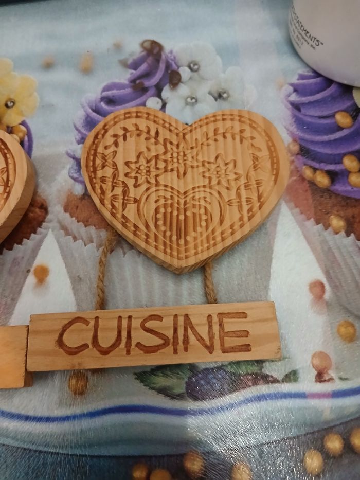 2 cœurs en bois cuisine et bain - photo numéro 2