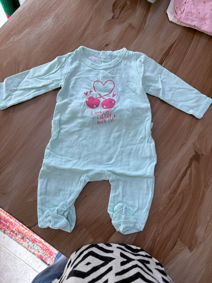 Lot de 7 pyjamas 3 mois - photo numéro 2