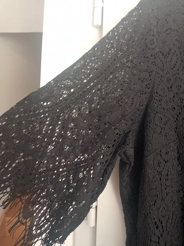Robe dentelle taille 46 neuve - photo numéro 6