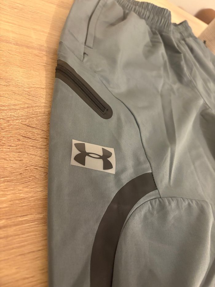 Ensemble under armour taille M - photo numéro 5