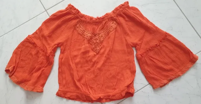 Petit haut court, manches 3/4 8 ans