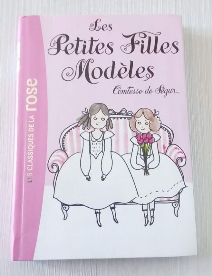 🍭 Livre les petites filles modèles Contesse de Ségur 🍭