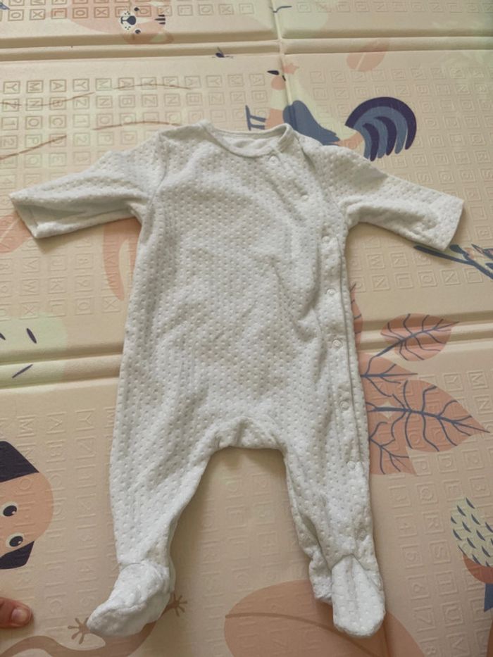 Pyjama blanc velours Kiabi 3 mois - photo numéro 3