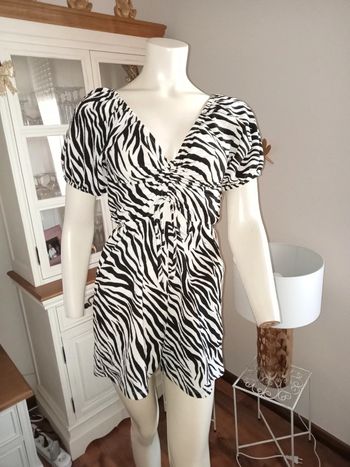 Combi short zebré noir et blanc neuf sans étiquette taille S