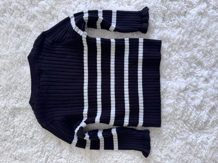 Pull H&M rayée noire et blanche -2 ans / 92 cm - photo numéro 2