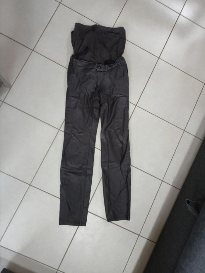 Pantalon grossesse enduit
