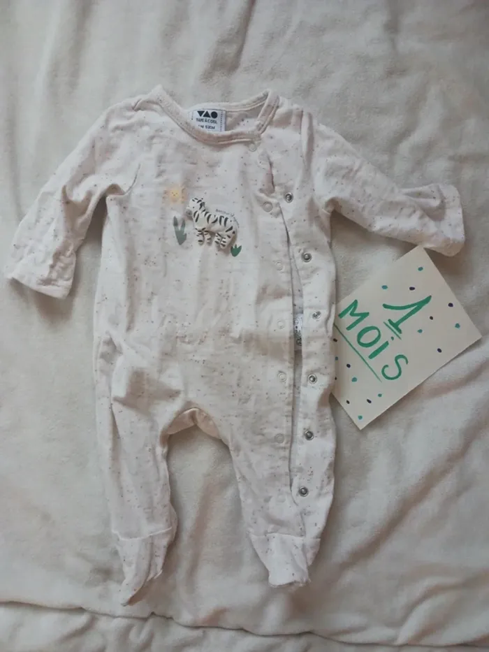 Pyjama léger - 1 mois