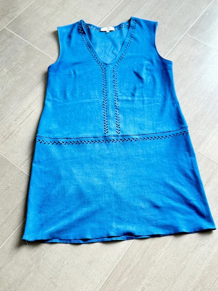 Robe bleu roi daim 42
