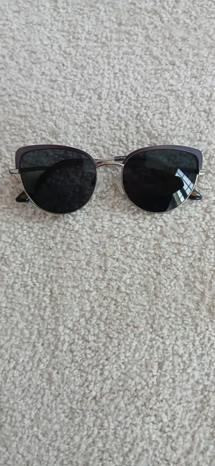 Lunette de soleil