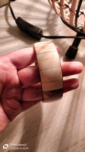 Bracelet africain laiton et nacre.