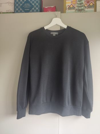 Primark sweat noir XS