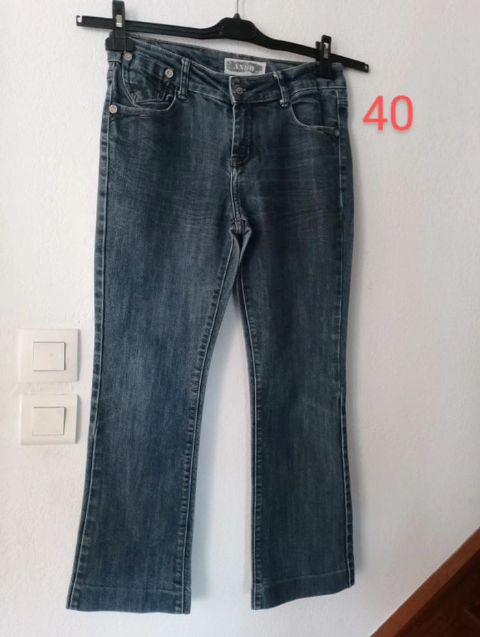 Jeans taille haute femme.40/L..