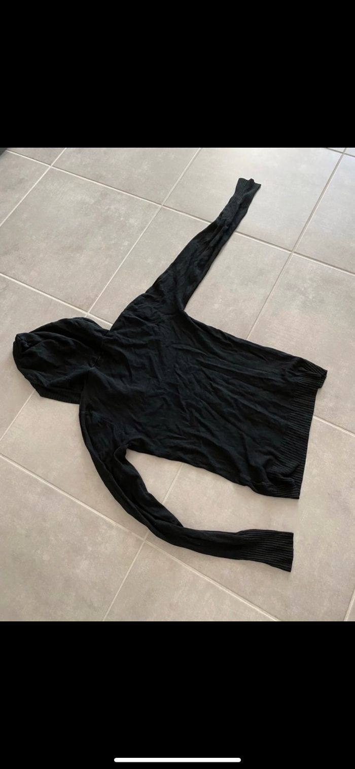 Pull col V à capuche - photo numéro 6