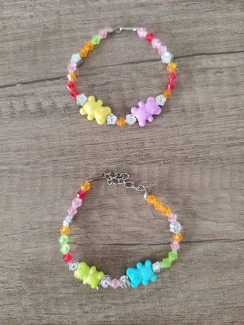 2 Bracelets fille perles avec oursons