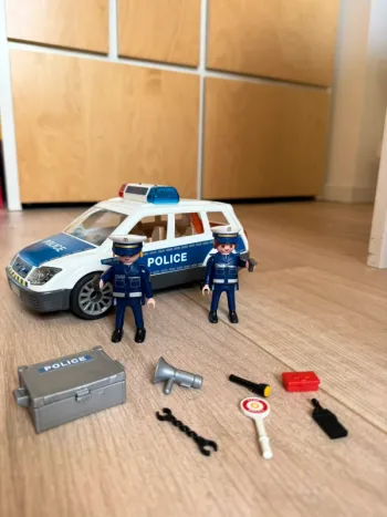 Voiture de police Playmobil