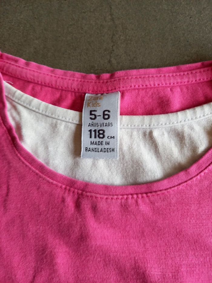 Tee shirt fille 5/6 ans Zara - photo numéro 2