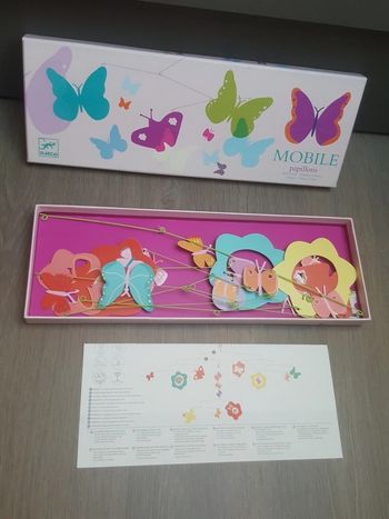 Mobile papillons de la collection Djeco