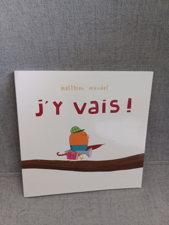 Livre école des loisirs j'y vais