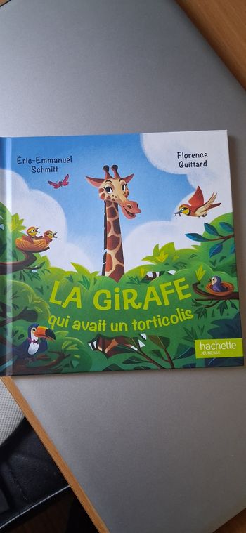 La girafe qui avait un torticolis