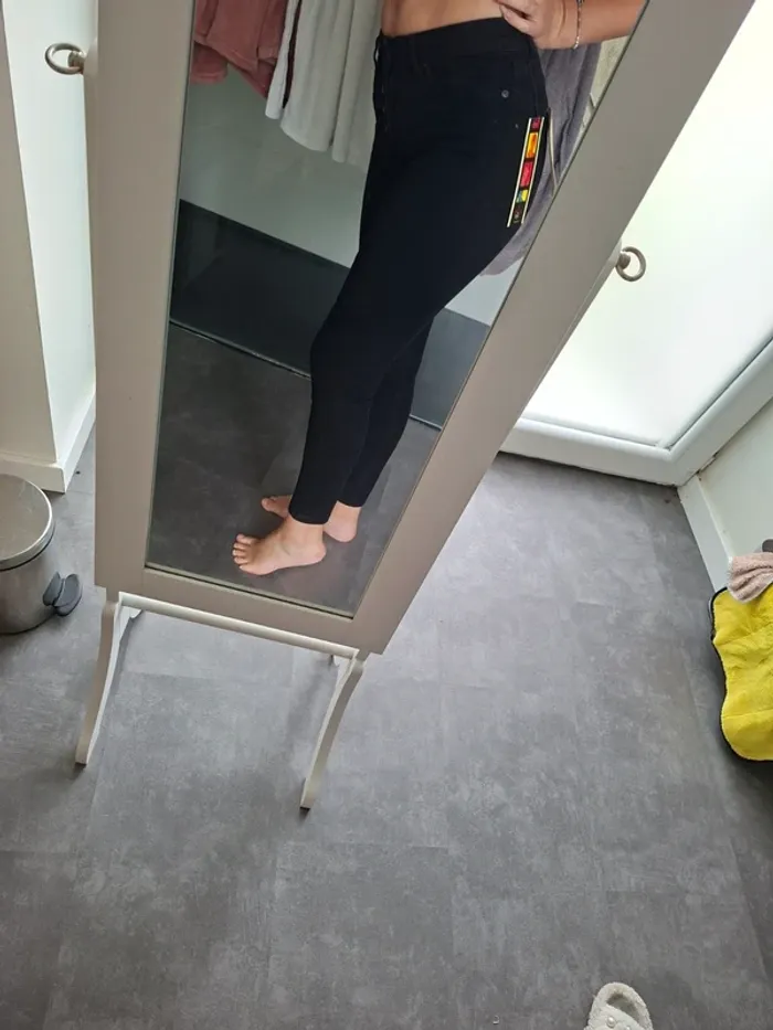 Jean skinny slim à boutons - photo numéro 3