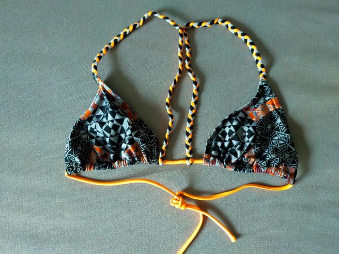 Haut de bikini à motifs graphiques – Chipie – Taille M - photo numéro 7