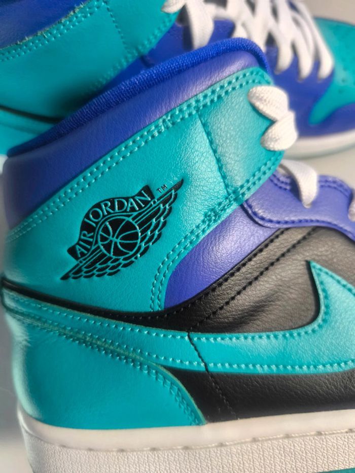 Baskets Jordan one mid black grappe violette noir pointure 42 très bon état avec boîte - photo numéro 8