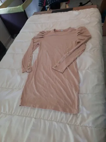 Robe moulante
