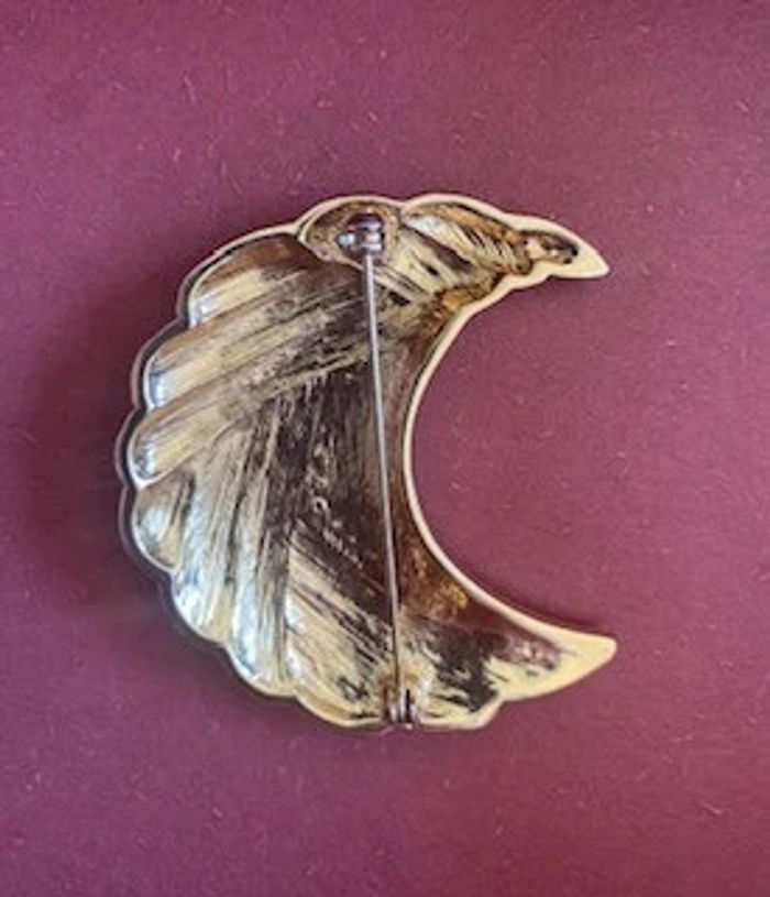 Broche vintage lune en métal doré et strass argenté - photo numéro 6