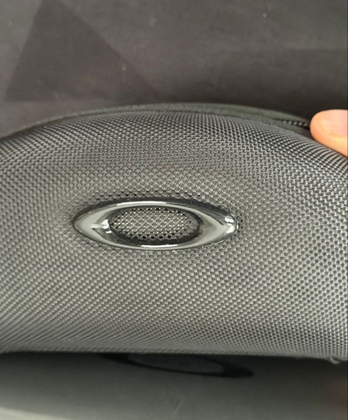 Lunettes OAKLEY - photo numéro 4