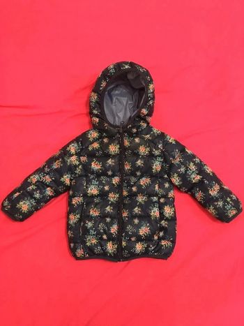 Doudoune Zara 18-24 mois réversible