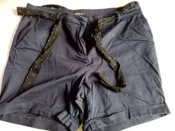 short excellent etat