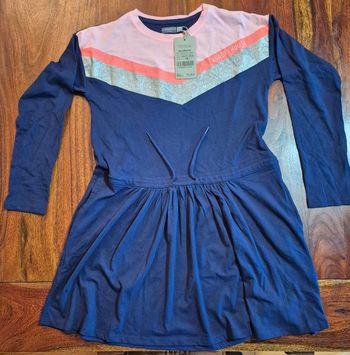 Robe mi longue marque Canada House à enfiler