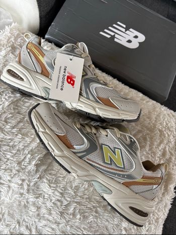 New Balance 530