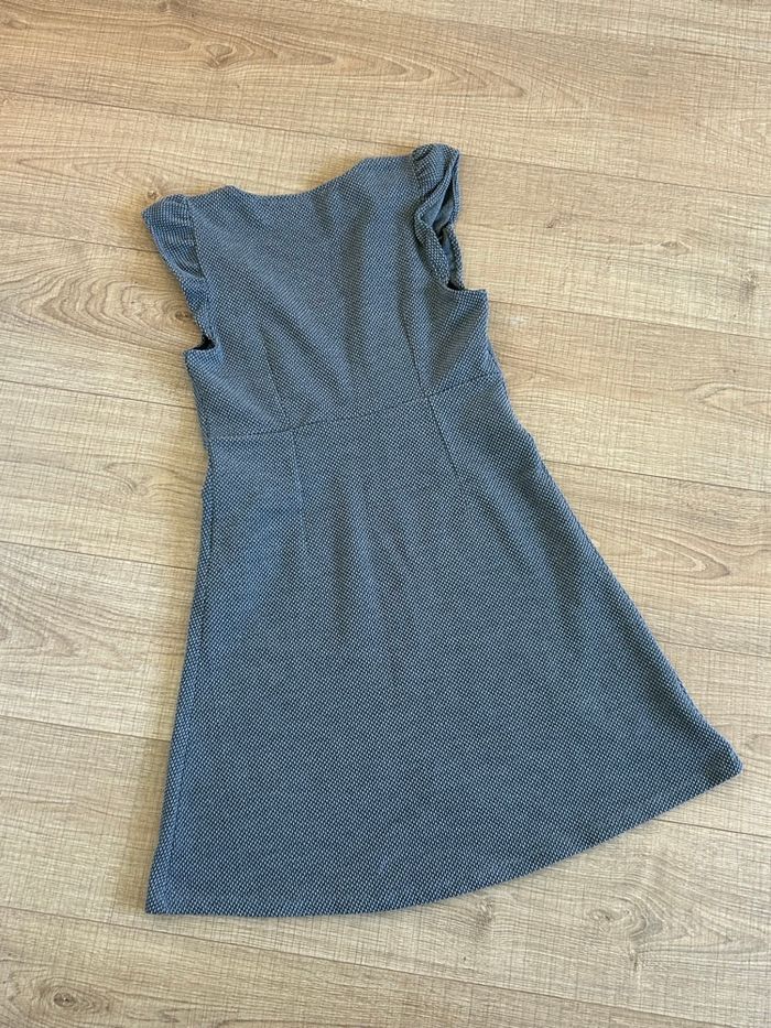 Robe grise à manches courtes Naf Naf taille 36 jamais portée - photo numéro 8