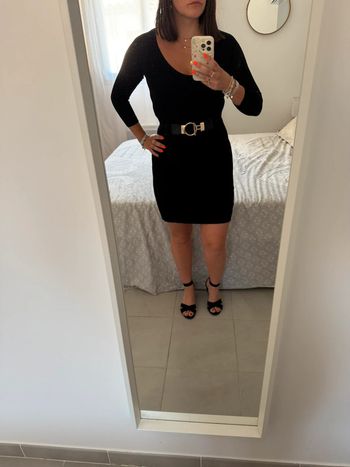 Robe pull moulante  manches 3/4 taille s