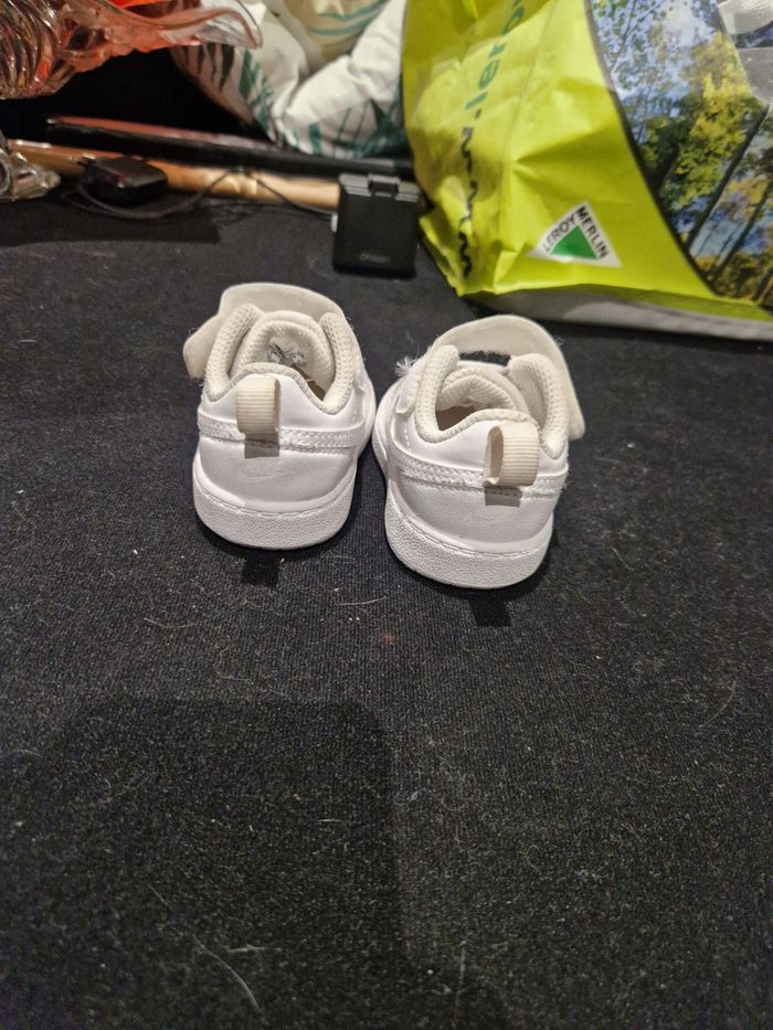 Baskets Nike Air Force 1 18.5 - photo numéro 4