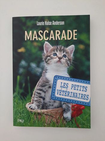 Livre les petits vétérinaires neuf Tome 11 pocket jeunesse #lora11livrejeunesse