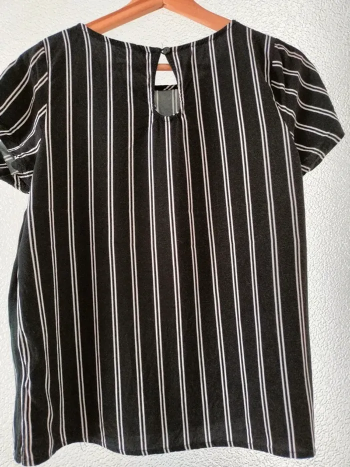 Tee-shirt femme manche courte - photo numéro 3
