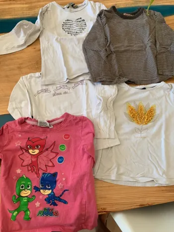 Lot 5 tshirts manches longues pyjamasks taille 4 ans
