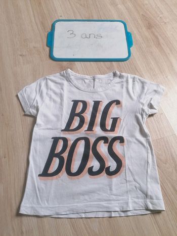 Tee shirt