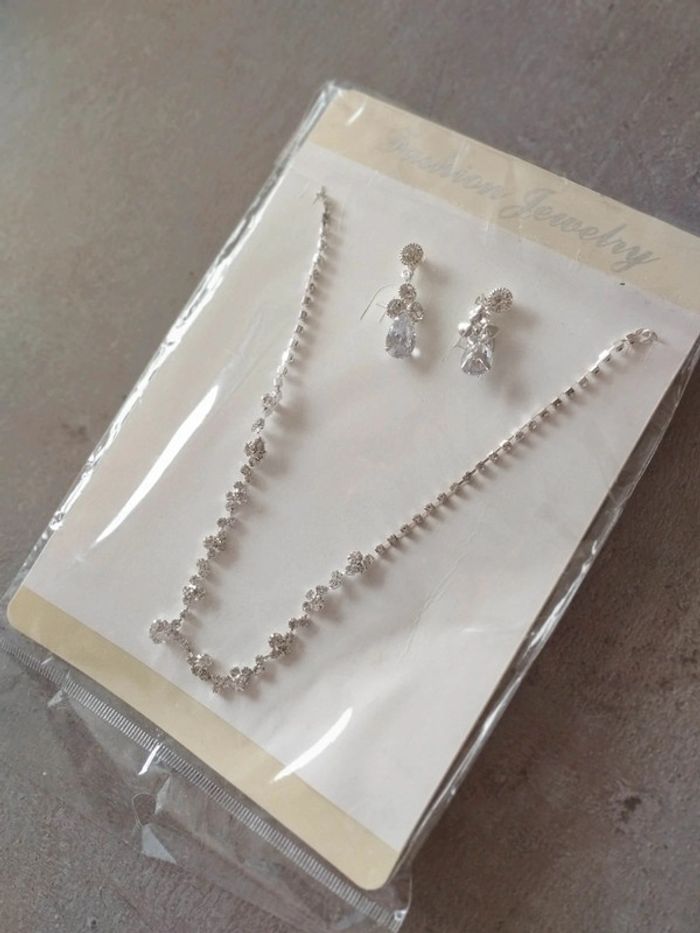 Parure Collier / Boucles d'oreilles - photo numéro 5