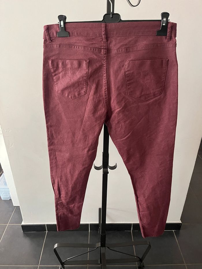 Pantalon bordeaux Taille 46 - photo numéro 2
