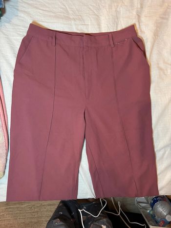 Pantalon carotte prune taille 44 Kiabi