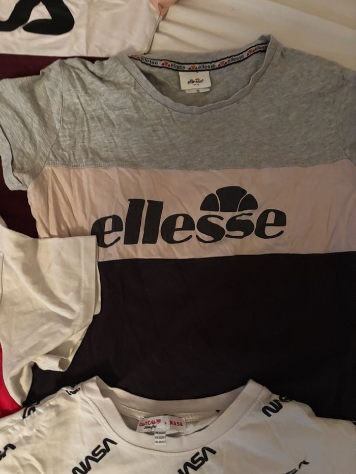 Lot t-shirt - photo numéro 3